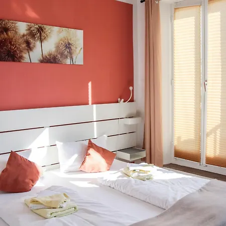 Wilhelmshoehe Hotel *
